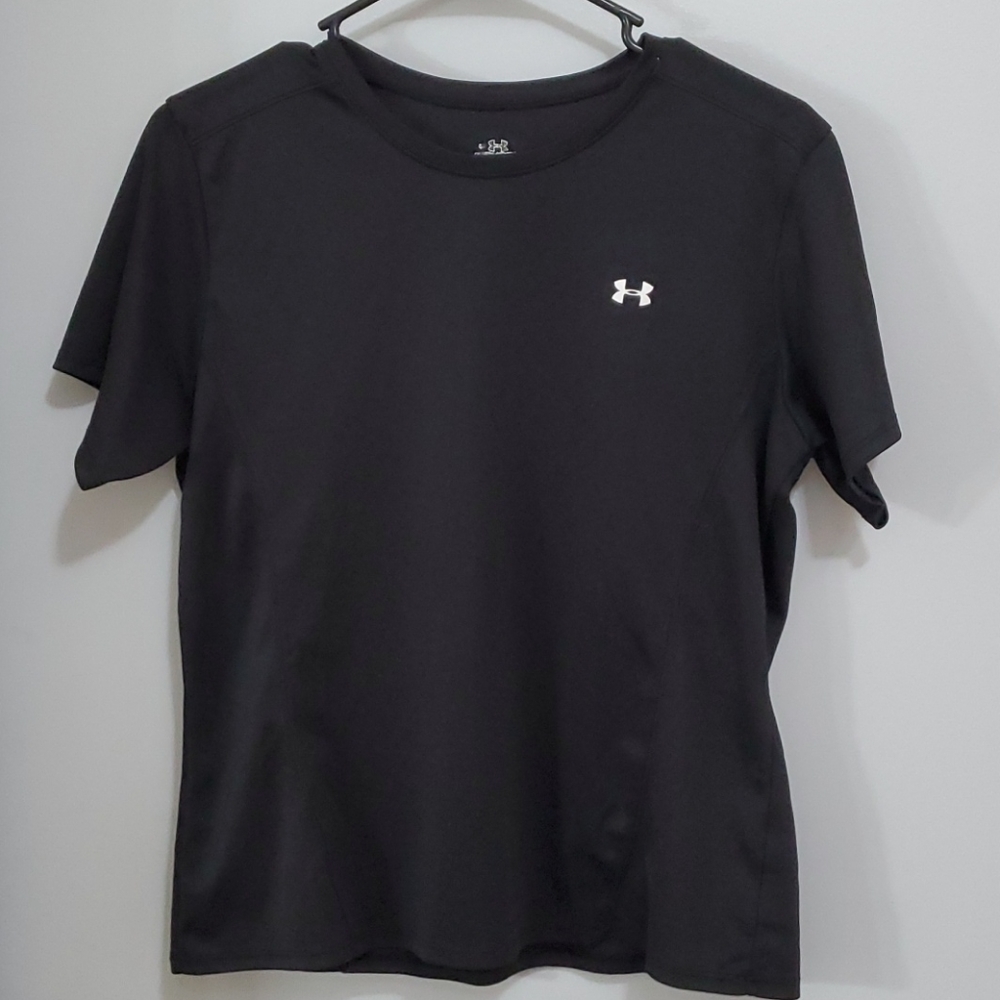 Under Armor t-shirt. - Picture 1 of 3
